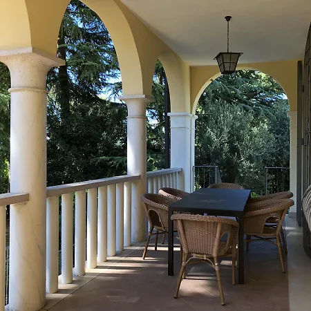 Relais Le Agavi * Garda (Verona)
